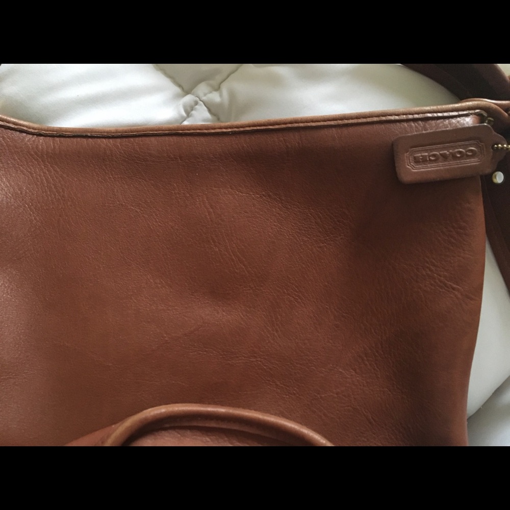 Vintage Coach bag. All leather. Great condition. - Picture 2 of 3